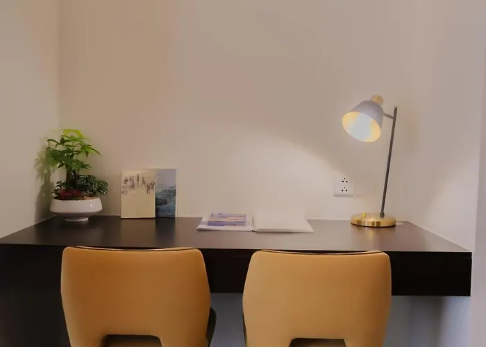 Zen Khách sạn hẻo lánh Hạ Long